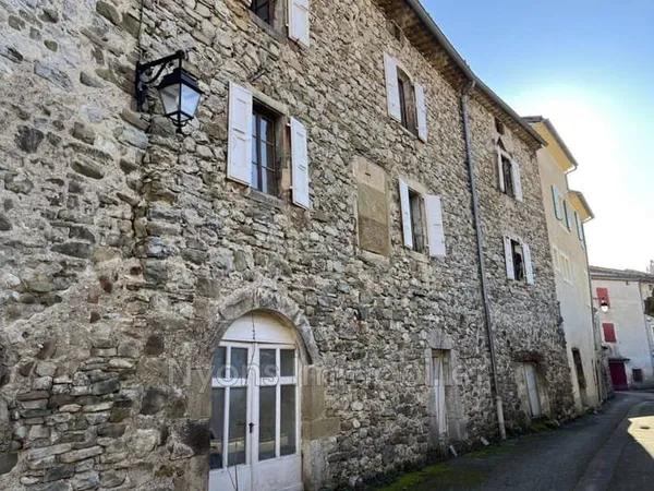 Maison 193 m²