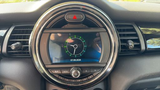 Mini Mini Cabriolet 1.5 ONE 102 - Heddon Street – 2018 – 45091 km – Essence – Boîte Manuelle — photo 27