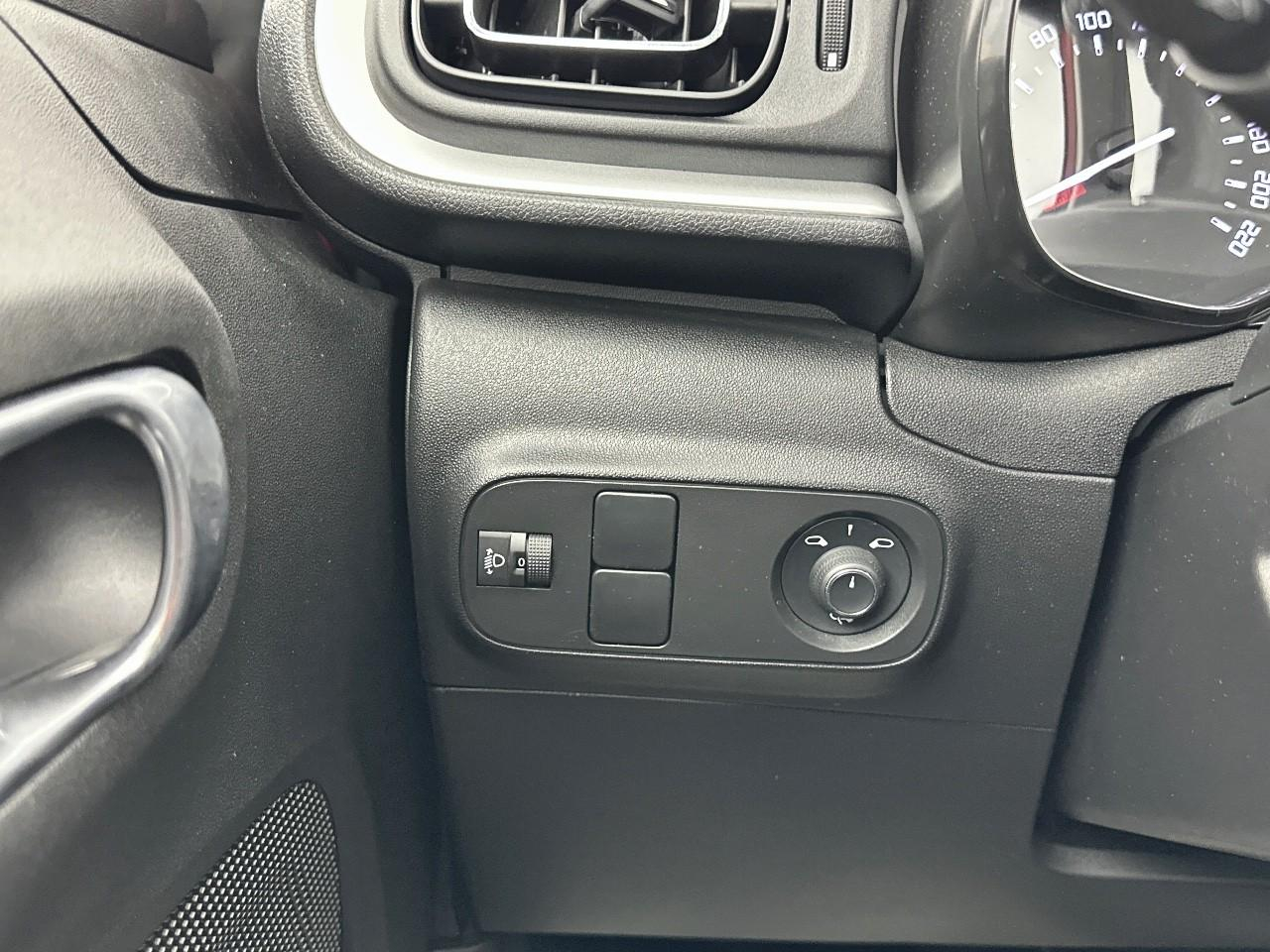 Citroën C3 puretech 110 s&s eat6 shine — photo 17