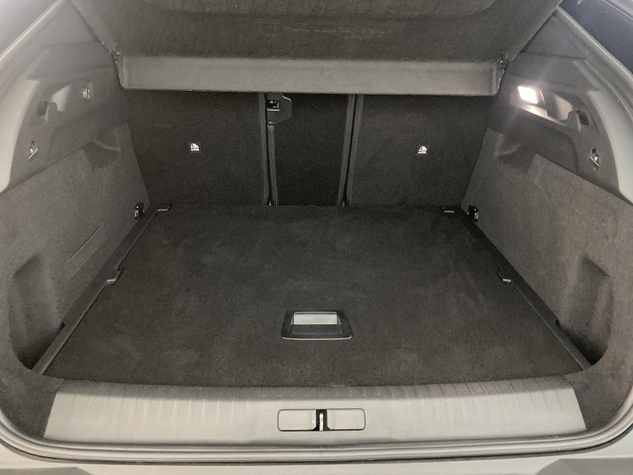 Peugeot 3008 electrique 210 ch 73 kwh allure — photo 6