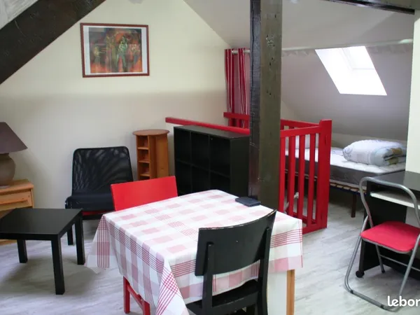Studio Meublé