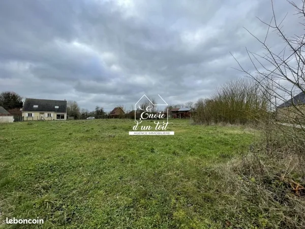 Terrain 837 m² Venon
