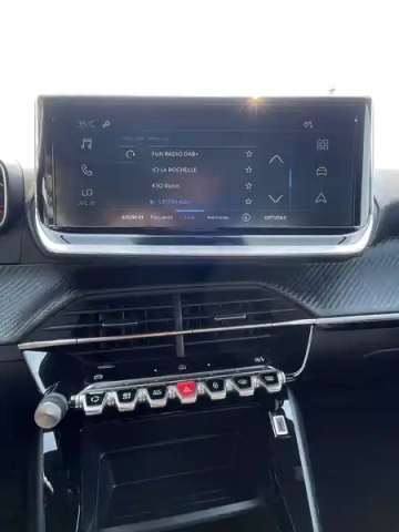 Peugeot 2008 100 s&amp;s bvm6 — photo 15