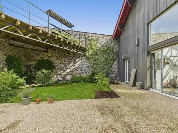 Maison 5 pièces 150 m²