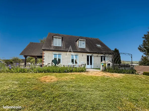 Maison 5 pièces 143 m²