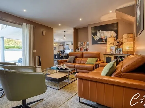 Maison 6 pièces 163 m²