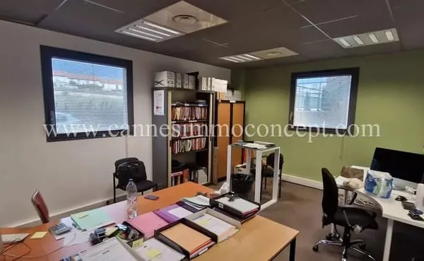 bureaux à la location "cité de la cosmétique"