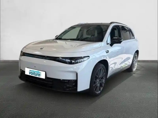 Leapmotor C10 reev 28.4 kwh - 158 kw