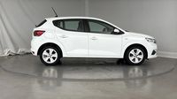 Dacia Sandero 1.0 TCe 90ch Confort -22 — photo 4