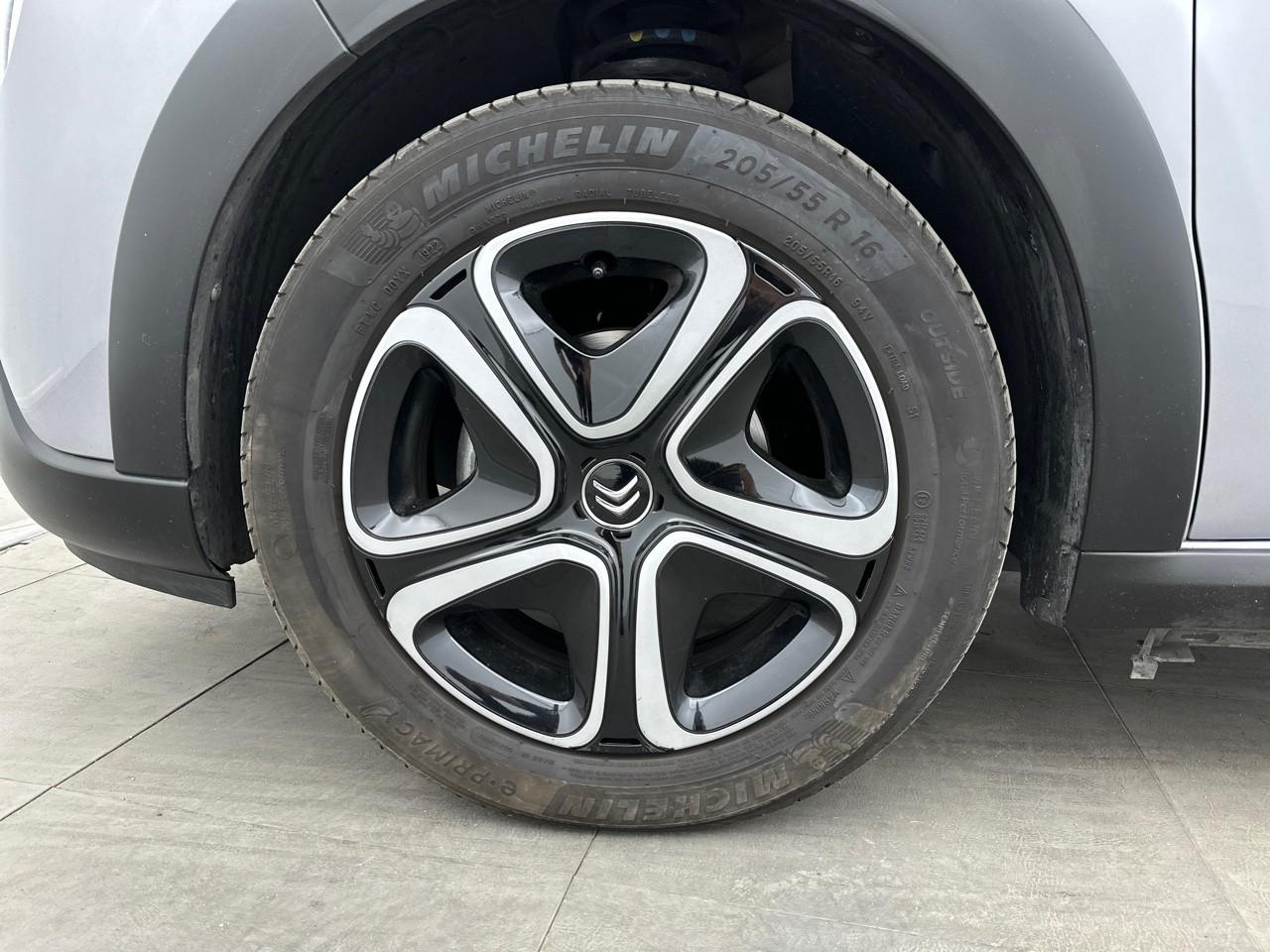 Citroën C3 puretech 110 s&s eat6 shine — photo 14