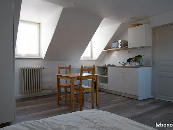 Studio St Martin - Toutes charges comprises -