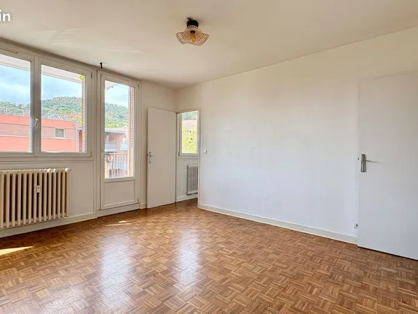 Appartement 4 pièces 63 m²