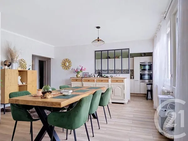 Appartement 4 pièces 102 m²