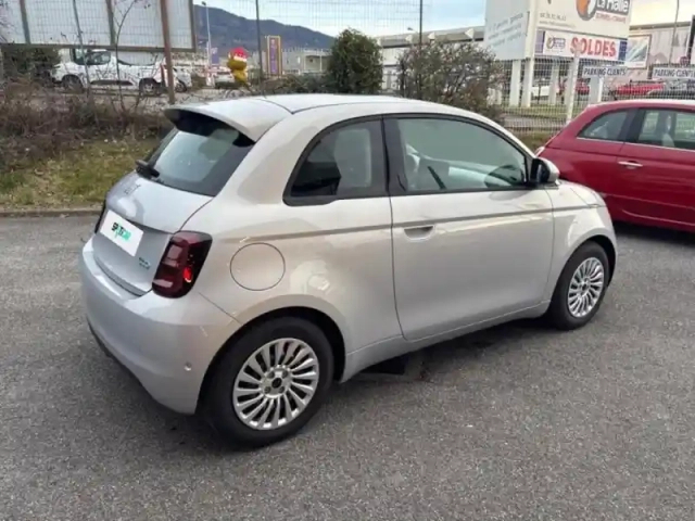 Fiat 500 e 118ch pack confort my24 — photo 4