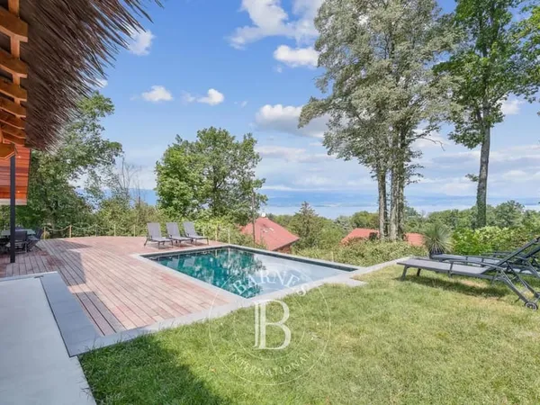 Yvoire - Villa contemporaine - Vue lac - Piscine - Prestations haut de gamme - 5 chambres
