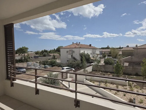 grand T3 de avec loggia et belle vue dégagée