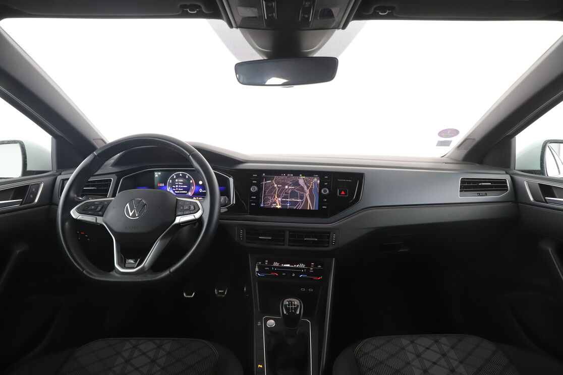 Volkswagen Polo 1.0 TSI R-Line — photo 11
