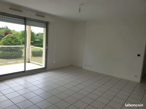 Location T3 idéalement situé