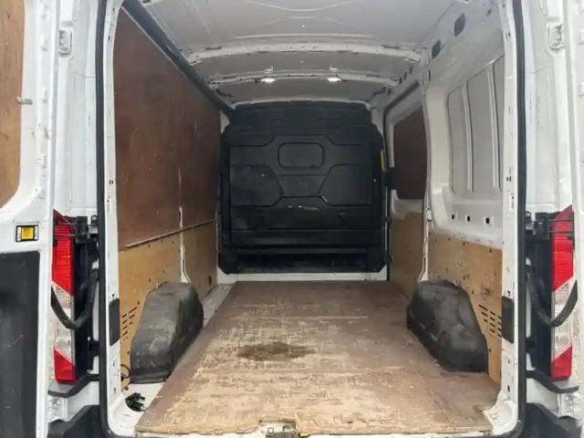 Ford Transit 330 l2 trend — photo 10