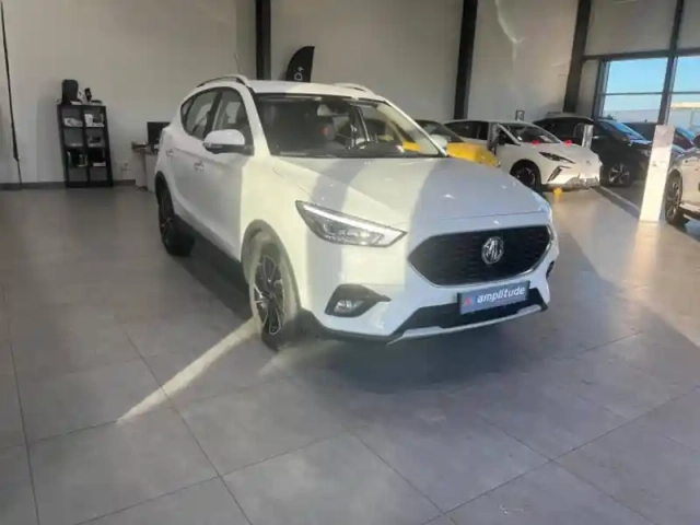 Mg Zs 1.5 vti-tech 106ch luxury — photo 3