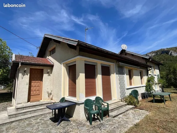 Loue maison vaux les st claude