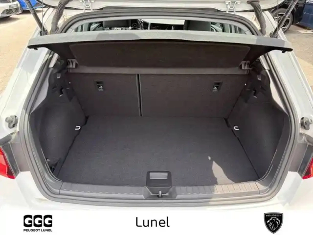 Audi A1 sportback 25 tfsi 95 ch s tronic 7 — photo 6
