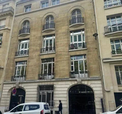 Appartement 7 pièces 169 m²