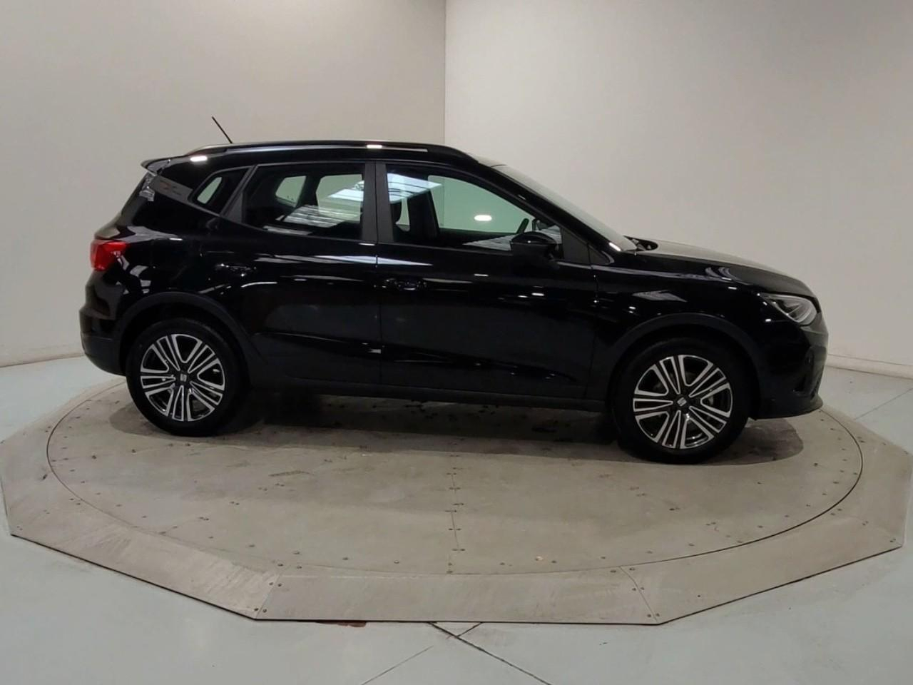 Seat Arona 1.0 tsi 95 ch start/stop bvm5 urban — photo 6