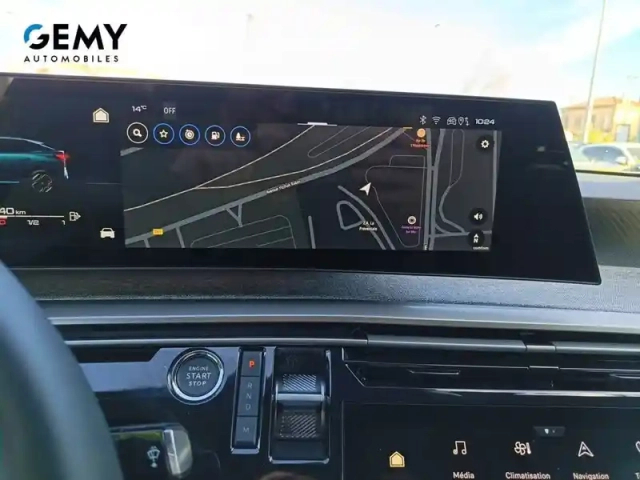 Peugeot 3008 hybrid 145 e-dcs6 — photo 22