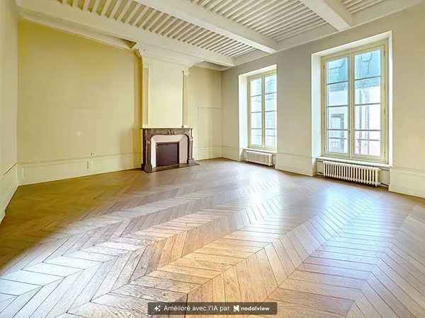 Duplex d'exception en hyper centre.