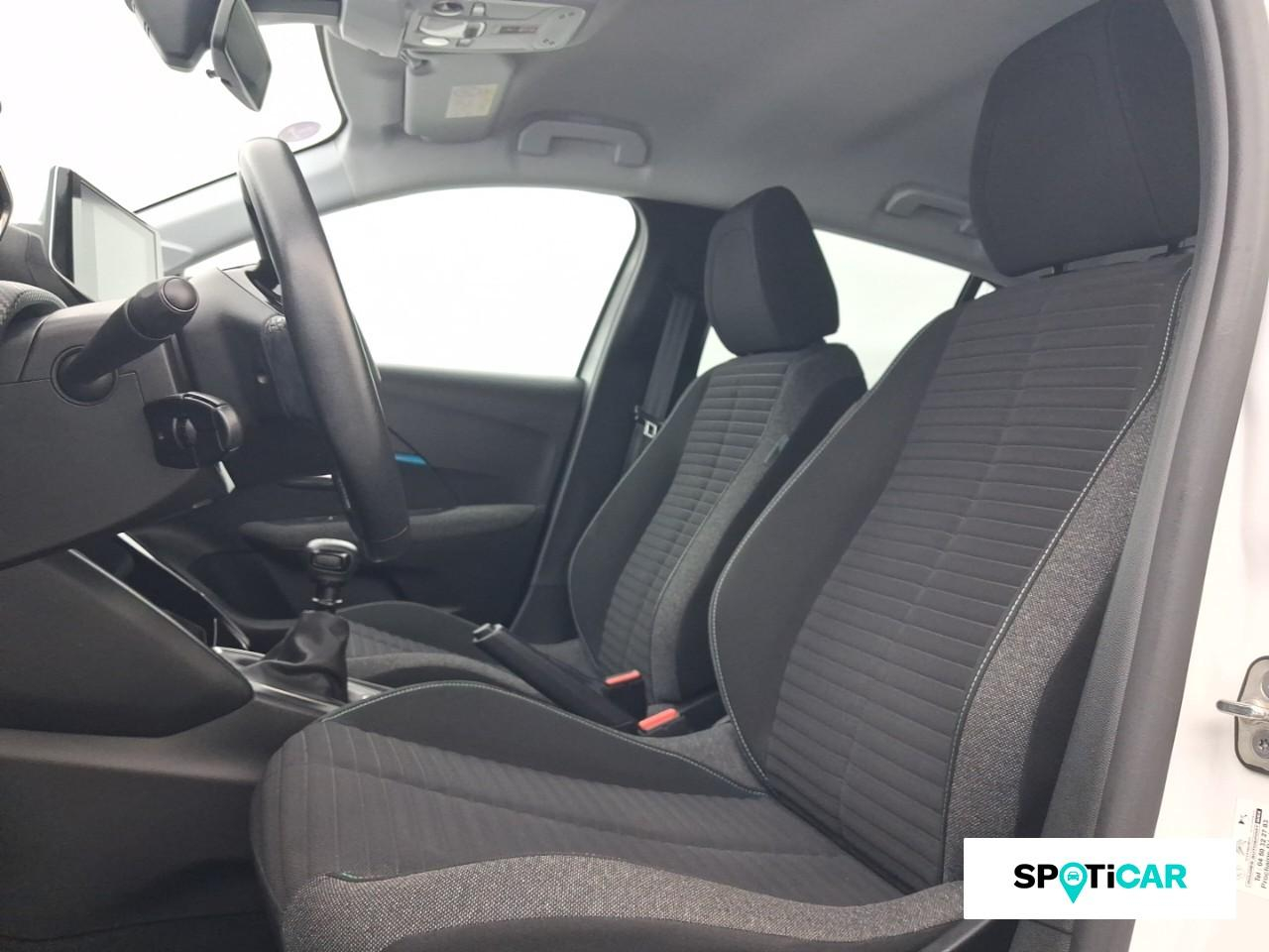 Peugeot 208 style puretech 100 s s bvm6 — photo 9