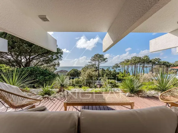 Maison 5 pièces 200 m²