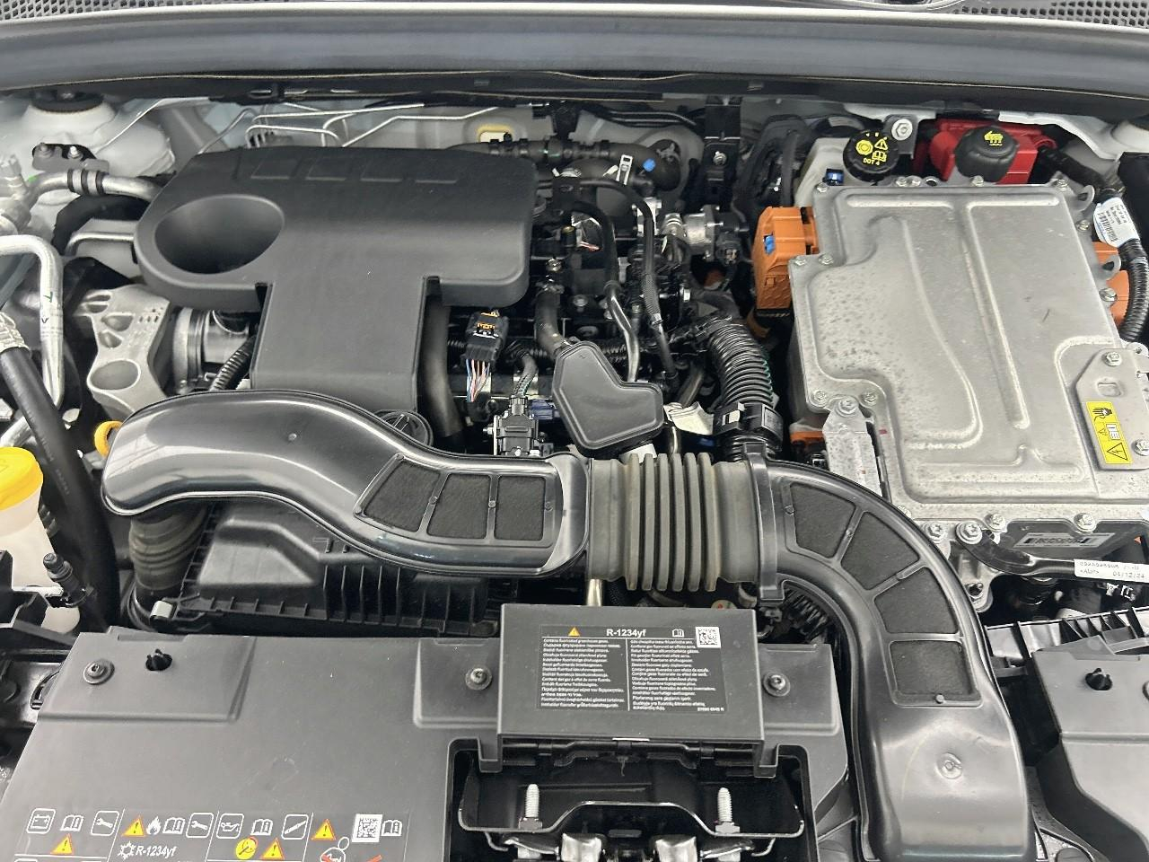Renault Captur e-tech full hybrid 145 ch esprit alpine — photo 15
