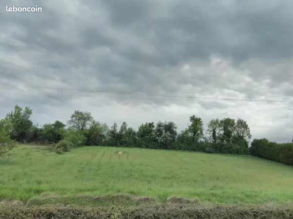 Terrain 840 m² Niherne