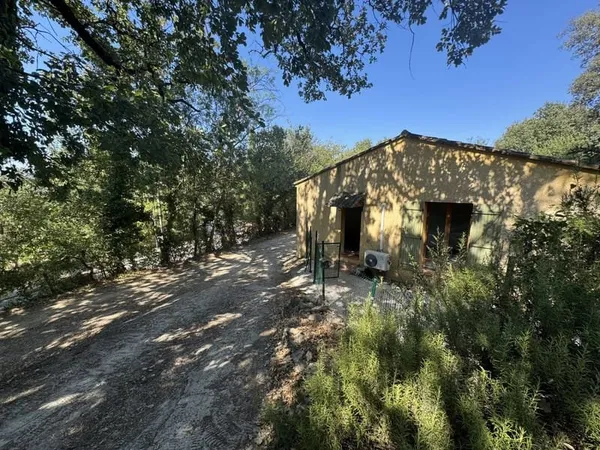 Villa mitoyenne T4 Libre