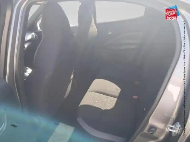 Nissan Juke 1.0 dig-t 117ch n-connecta — photo 11