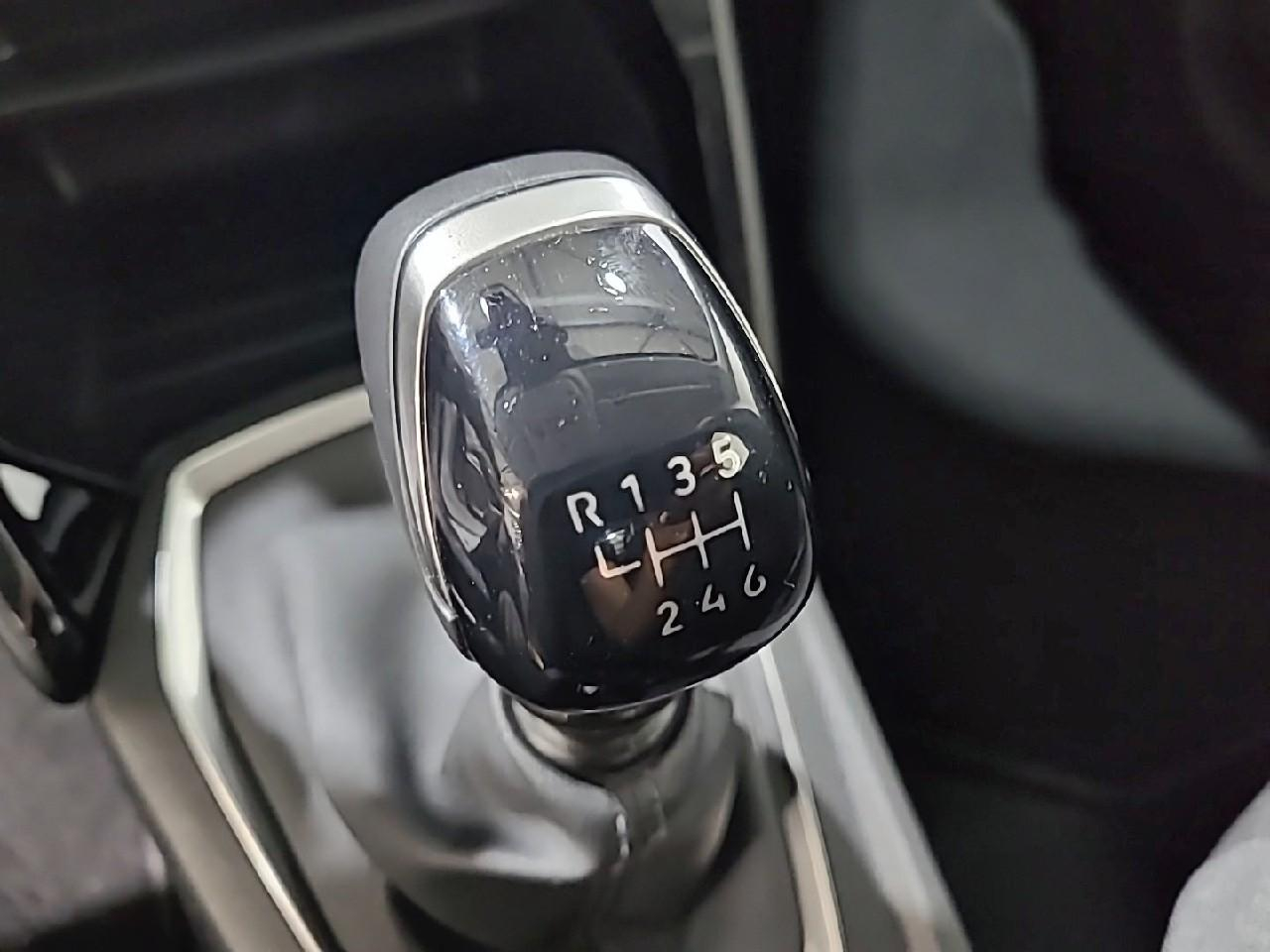 Peugeot 208 puretech 100 s&s bvm6 active — photo 19