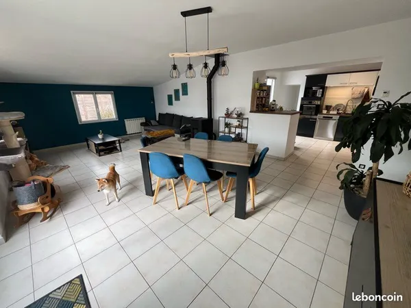 Maison 97 m² - 3 chambres - terrain 401 m² - garage 36 m² - Sallertaine / Challans