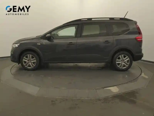 Dacia Jogger tce 110 7 places — photo 19