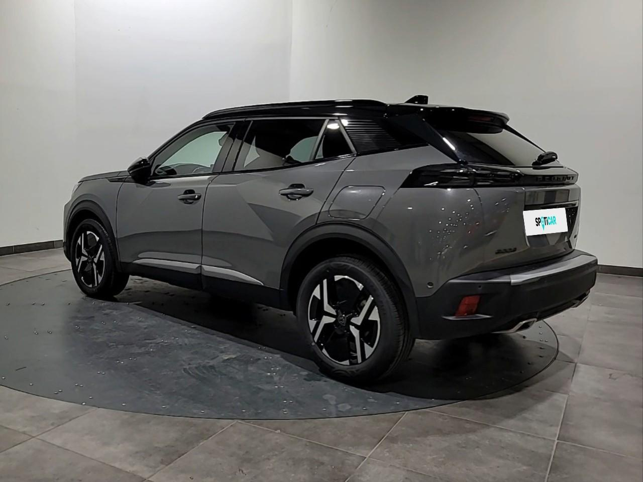 Peugeot 2008 puretech 130 s&s eat8 gt — photo 3