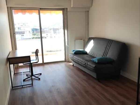 Studio ETUDIANT