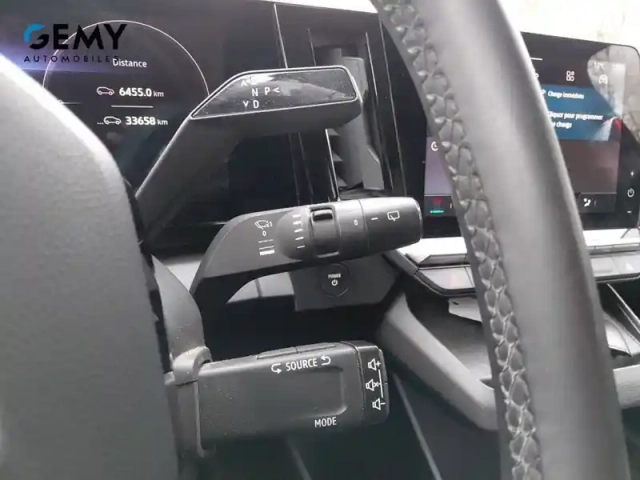 Renault Megane e-tech ev60 220 ch super charge — photo 21