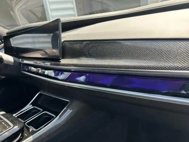 Bmw I7 m70 xdrive 659ch m performance — photo 23
