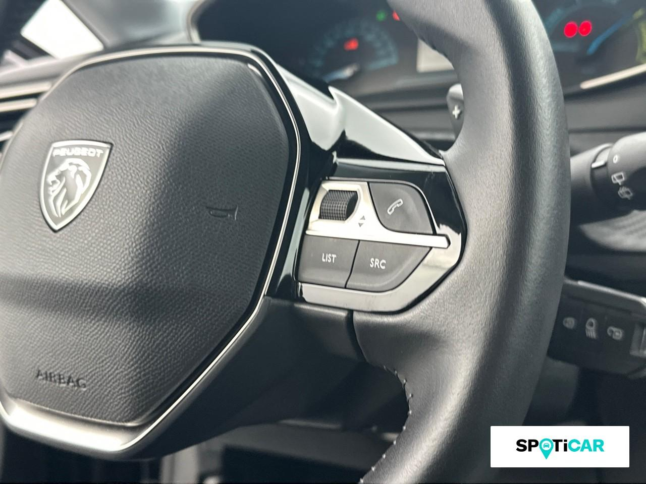 Peugeot 208 1.2 hybrid 110ch style e-dcs6 — photo 17