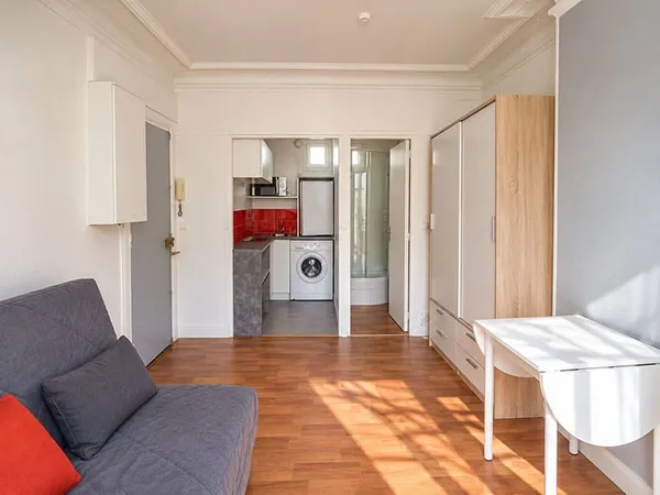 Studio 1 pièce 17 m²