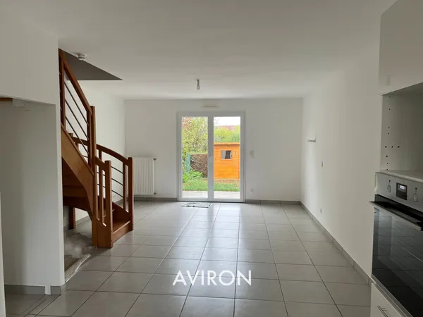 MAISON RECENTE