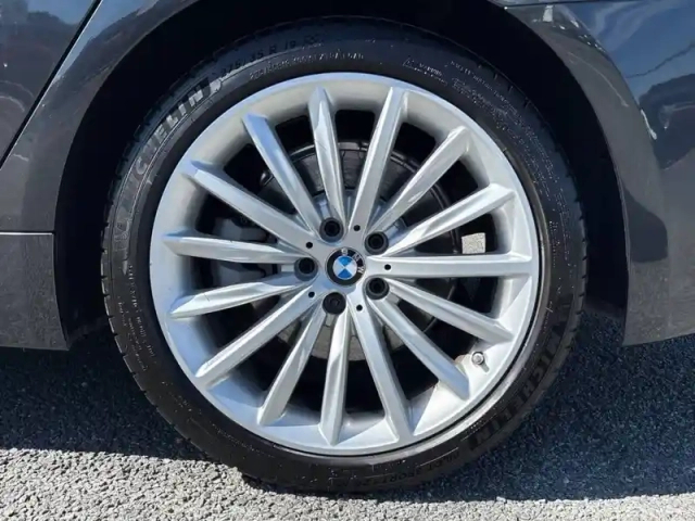 Bmw Serie 5 520d xdrive 190 ch bva8 — photo 36