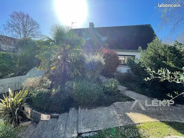 Maison 6 pièces 160 m²