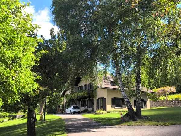Maison 8 pièces 160 m²