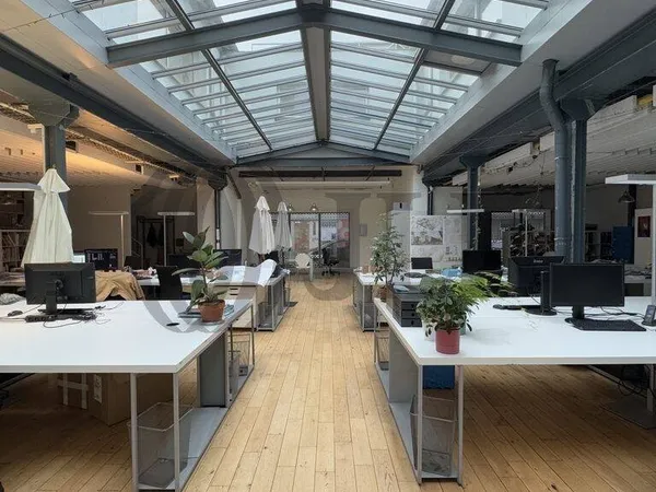 Local d'activité 473 m²